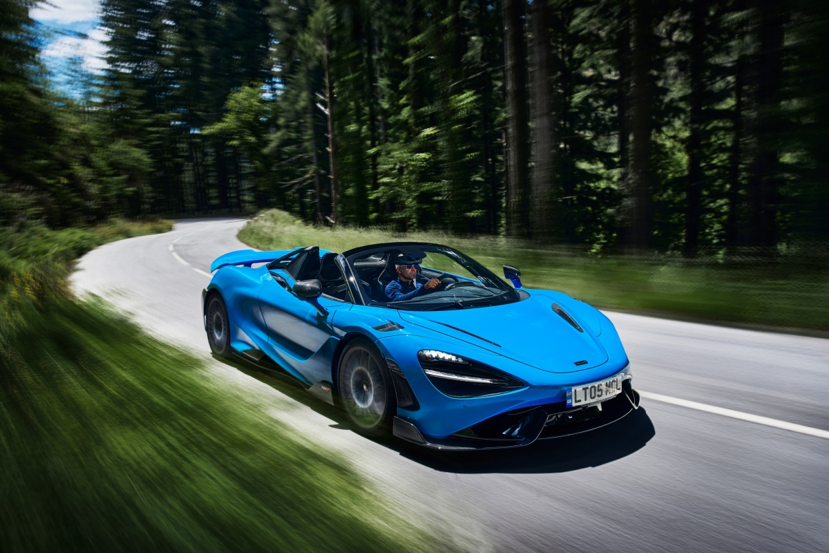 mclaren_765lt_spider_3.jpg