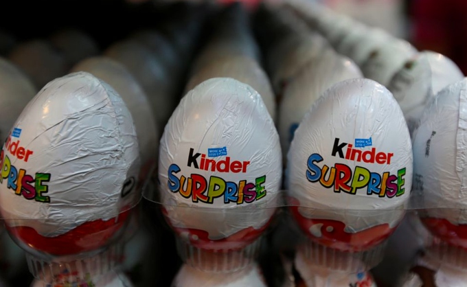 Trứng socola Kinder Surprise bị thu hồi do nghi nhiễm khuẩn salmonella