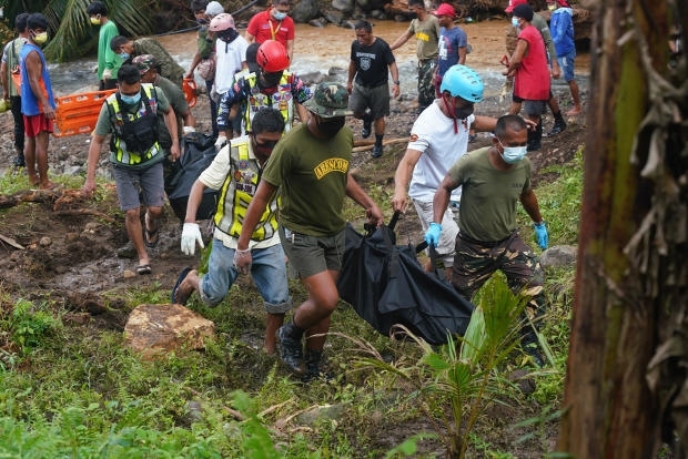 Philippines chuyển từ hoạt động cứu hộ sang tìm kiếm thi thể sau bão Megi 