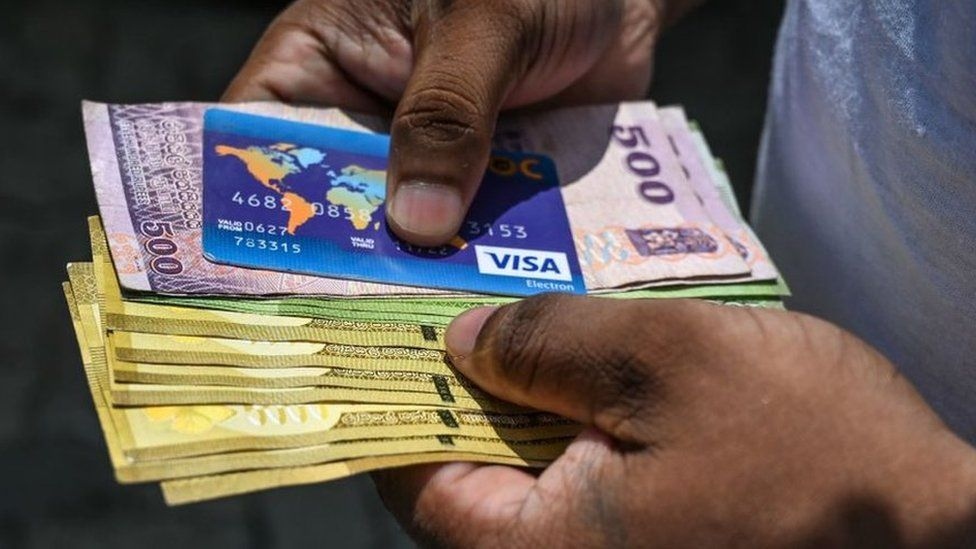 Gánh nặng nợ nần, Sri Lanka xin hỗ trợ tài chính