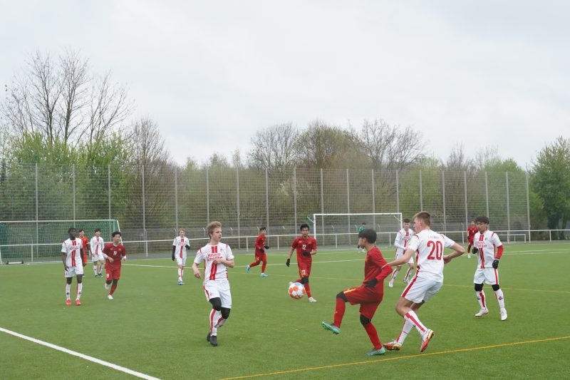 U17 Việt Nam thắng trận đầu tiên trong chuyến "du học" tại Đức