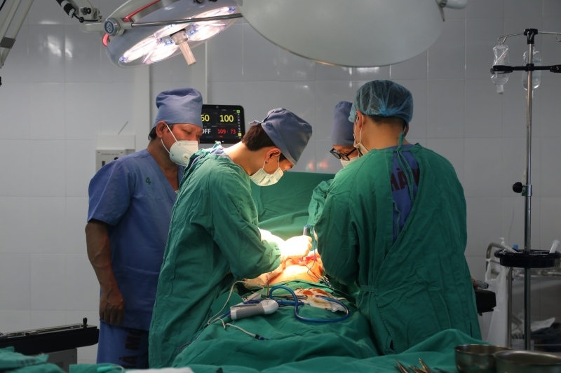 Lào Cai phẫu thuật cắt gan thành công cho bệnh nhân ung thư