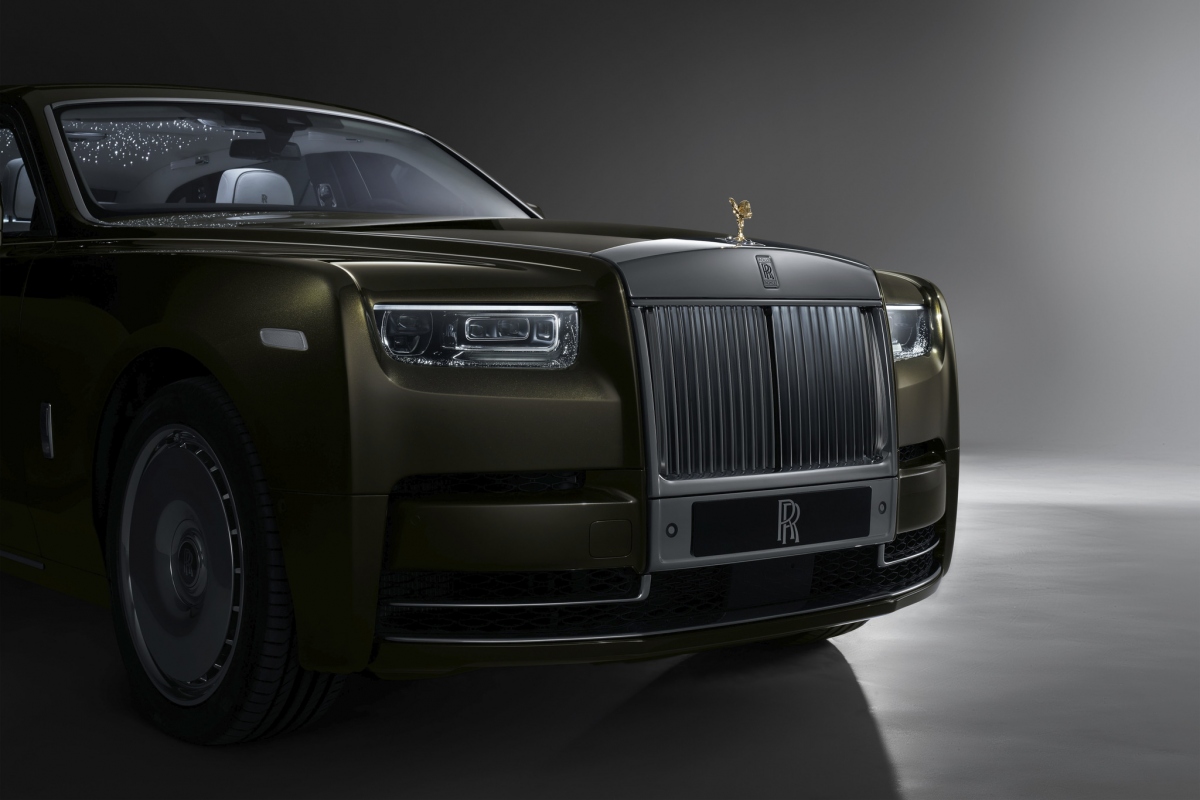 Rolls-Royce Phantom hé lộ thiết kế mới cho bản nâng cấp