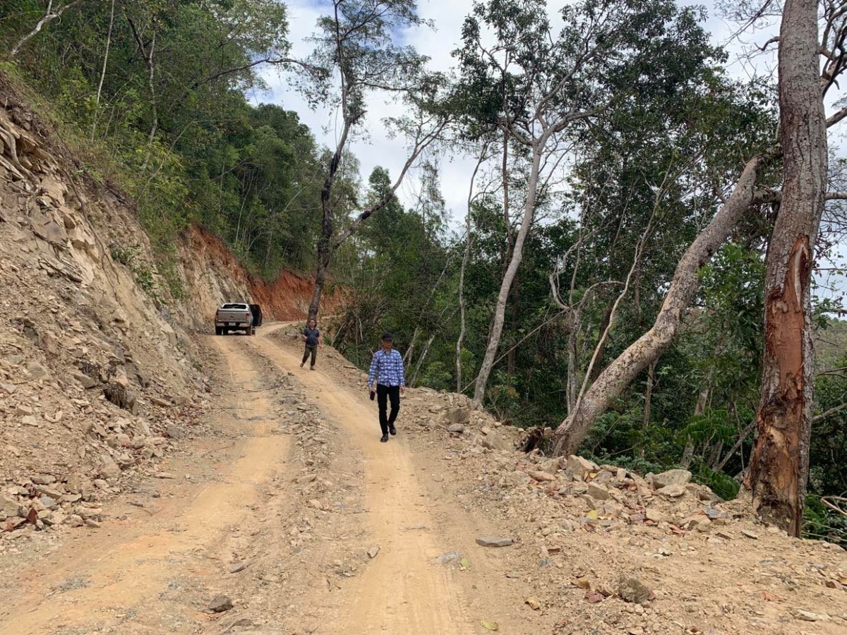 Vụ phá rừng làm đường tại Tây Nguyên: Chuyển hồ sơ đến cơ quan điều tra quân đội