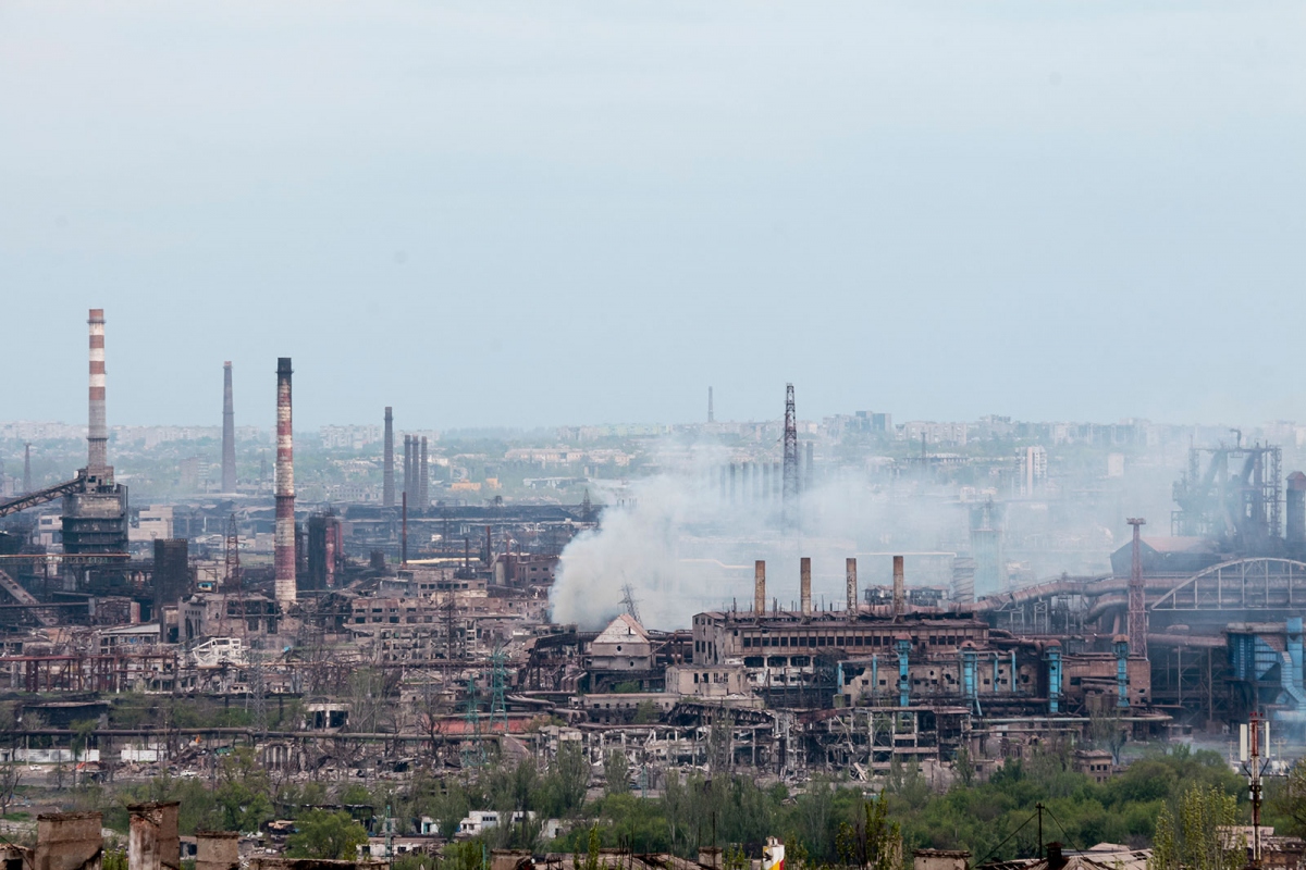 Nga sẵn sàng mở hành lang an toàn cho dân thường tại nhà máy thép Azovstal