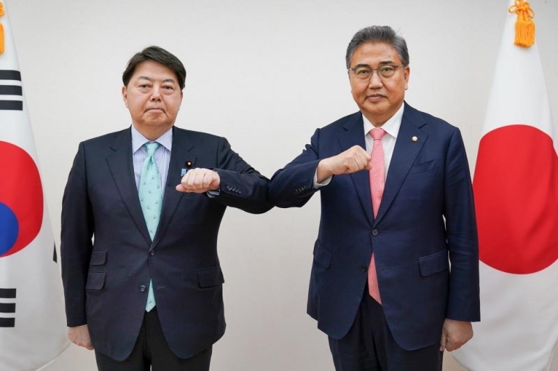 Nhật Bản cho rằng đã đến lúc phải trở lại mối quan hệ bình thường với Hàn Quốc