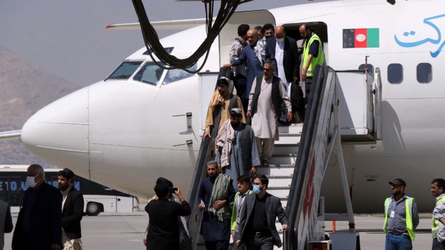 Taliban ký thỏa thuận điều hành các sân bay ở Afghanistan với UAE
