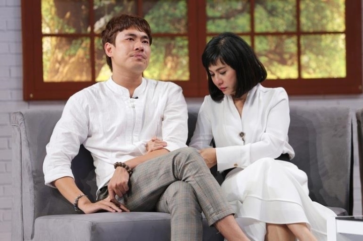 Những mối tình 'chị - em' tan vỡ gây tiếc nuối nhất showbiz Việt