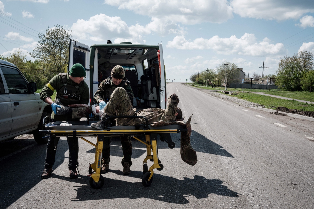 Nghị sỹ Ukraine ví chiến trường như địa ngục, hối thúc Mỹ cung cấp thêm vũ khí