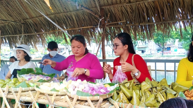 Hàng trăm loại trái cây Việt hội tụ tại Tuần lễ trái cây "Trên bến dưới dưới thuyền"