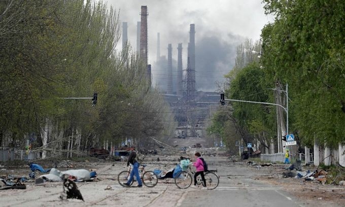 Ukraine kêu gọi ngừng bắn để sơ tán dân thường khỏi nhà máy thép Azovstal