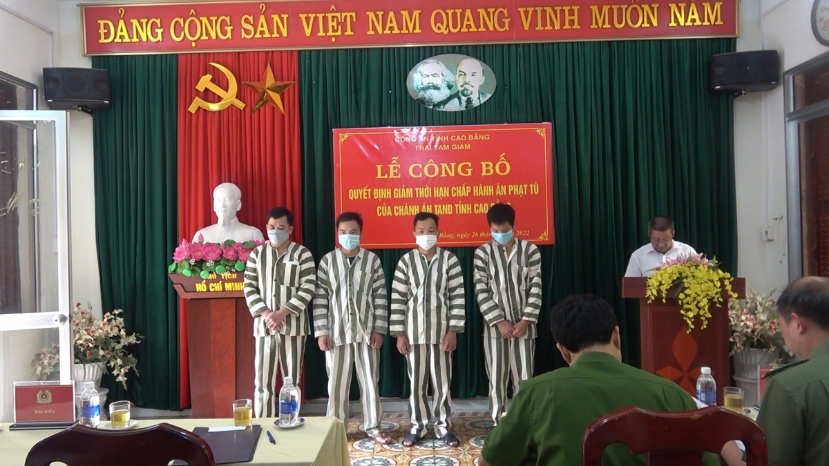 Giảm án tù cho 7 phạm nhân ở Cao Bằng