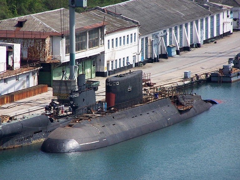 Tàu ngầm "hố đen" Alrosa của Nga thử nghiệm trên biển sau 8 năm sửa chữa