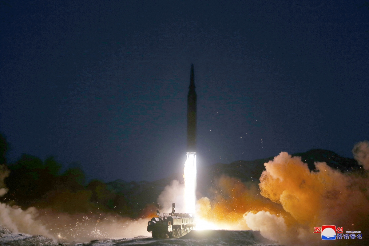 Triều Tiên thử tên lửa lần thứ 18 trong năm 2022: Bán đảo Triều Tiên tăng nhiệt
