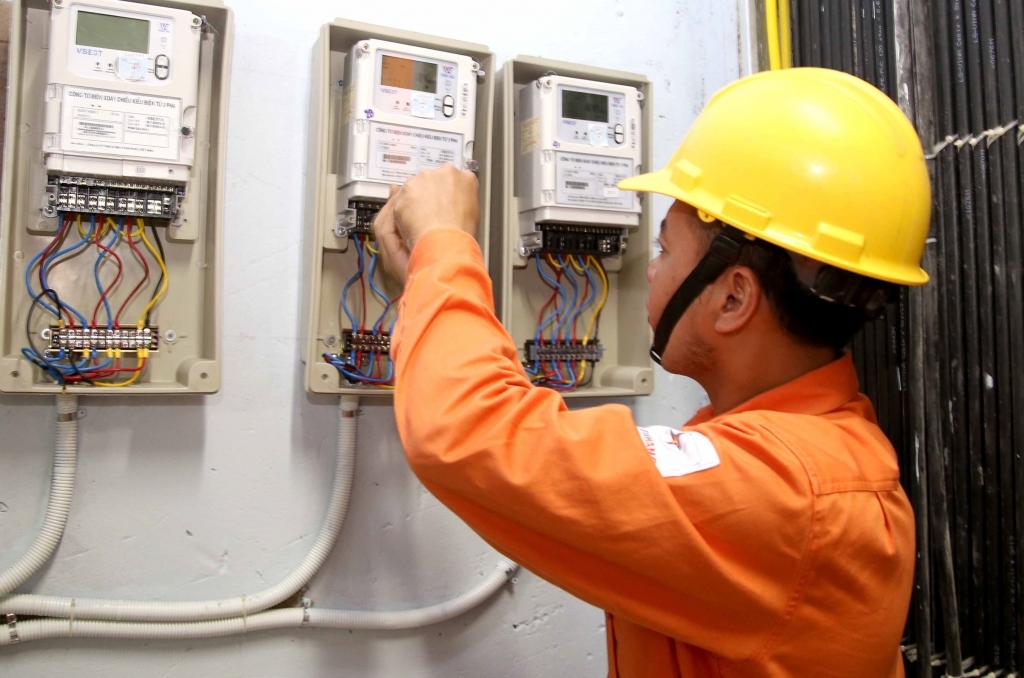 Tăng cường kiểm tra việc áp giá bán điện tại các cơ sở cho thuê nhà