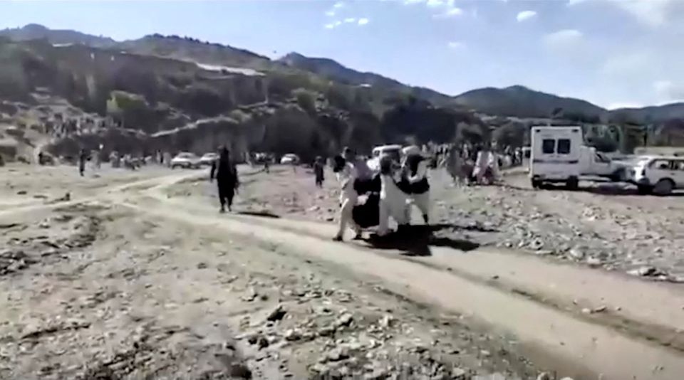 Động đất ở Afghanistan: Số người thiệt mạng tăng lên hơn 1.000 người