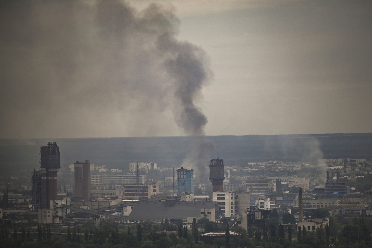 Tổng thống Zelensky: Quân đội Ukraine đang chịu “tổn thất đau đớn” tại Donbass
