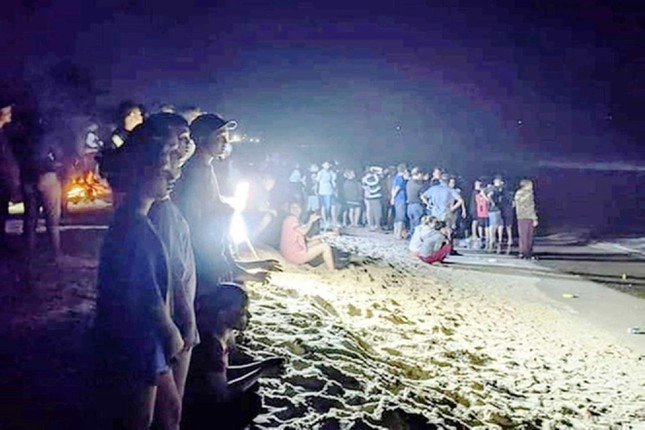 Tặng bằng khen 2 người đã cứu 6 học sinh đuối nước ở Thừa Thiên Huế