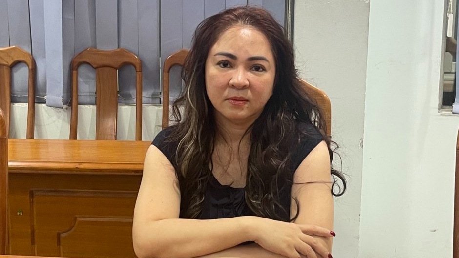 Gia hạn tạm giam bị can Nguyễn Phương Hằng thêm 2 tháng