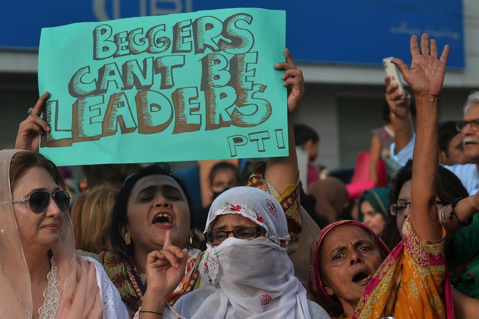 Pakistan và IMF đàm phán nối lại gói cứu trợ