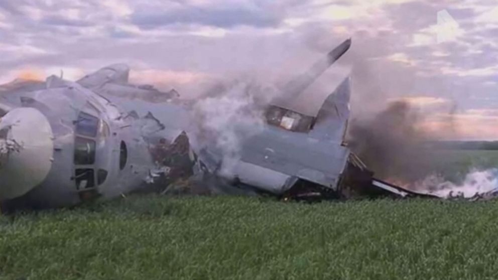 Rơi máy bay quân sự ở vùng Belgorod của Nga, phi công thoát hiểm an toàn