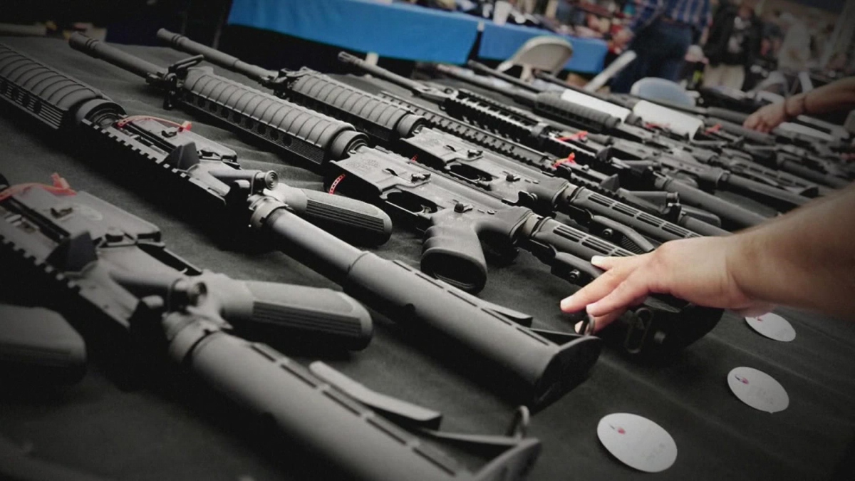 Thượng viện Mỹ phê chuẩn dự luật kiểm soát súng đạn liên bang quan trọng