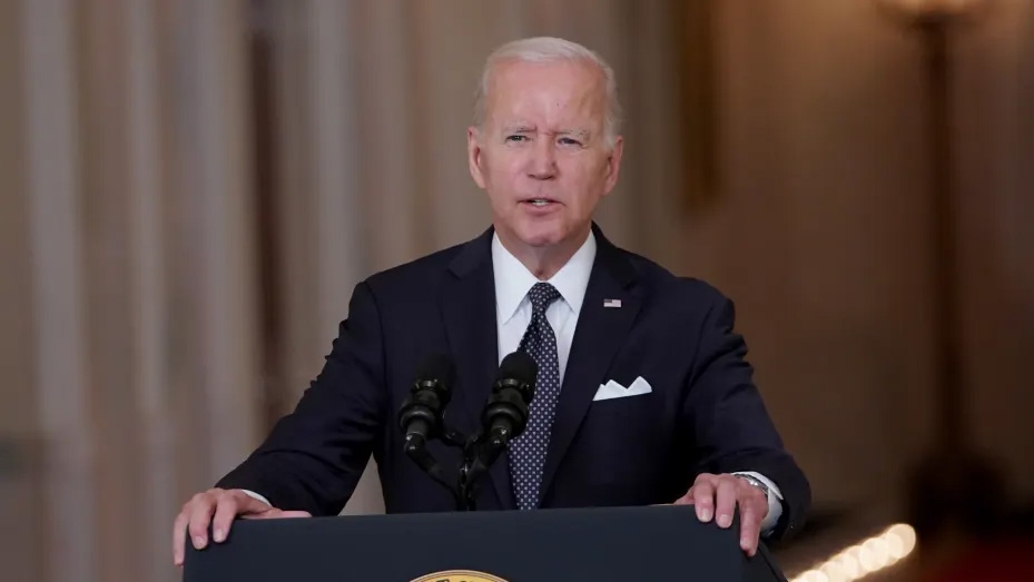 Tổng thống Biden ủng hộ các cuộc tuần hành phản đối súng đạn