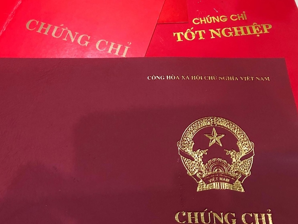 Bình Thuận chỉ đạo rà soát văn bằng, chứng chỉ của cán bộ, công chức, viên chức