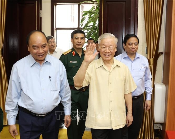 Tổng Bí thư Nguyễn Phú Trọng: Toàn quân phải thực hiện tốt việc “tự soi, tự sửa”