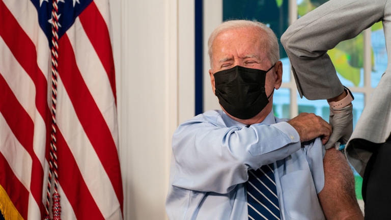 Tổng thống Biden mắc Covid-19: Lời cảnh tỉnh cho toàn nước Mỹ