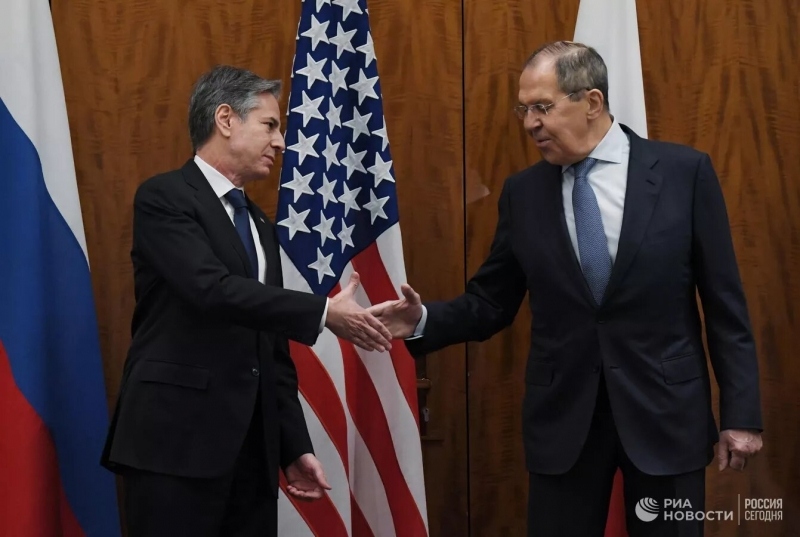 Các Bộ trưởng Ngoại giao Nga-Mỹ điện đàm về tình hình Ukraine