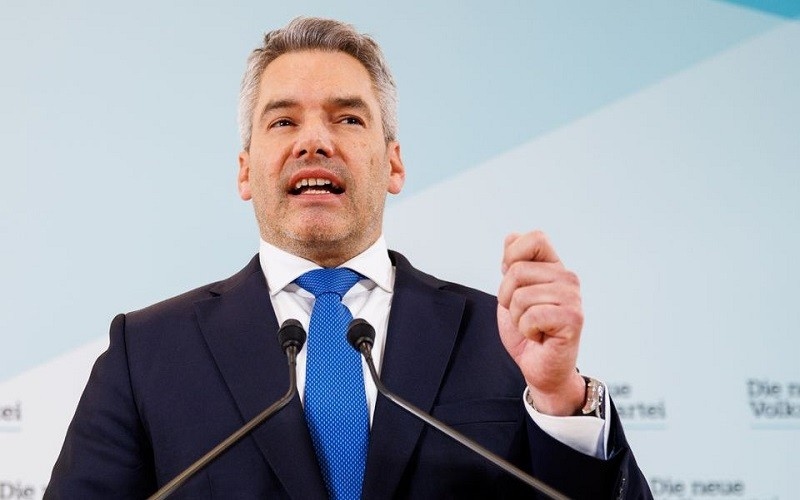 Thủ tướng Áo chỉ trích EU đang khiến các thành viên thất bại về việc mua khí đốt