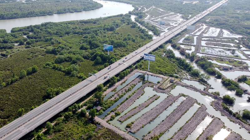 TP.HCM gửi văn bản khẩn lên Thủ tướng về mở rộng cao tốc TP.HCM - Trung Lương