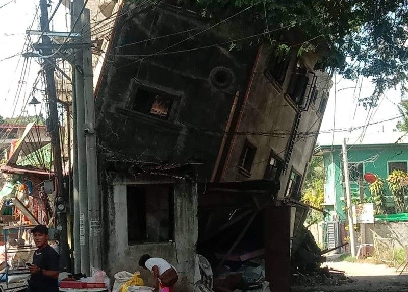 Tuyên bố tình trạng thiên tai sau động đất ở Abra của Philippines