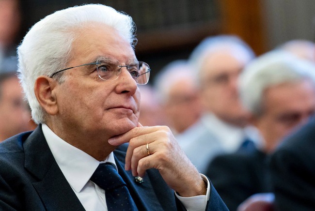 Italy nỗ lực chấm dứt khủng hoảng chính trị, EU “đứng ngồi không yên”