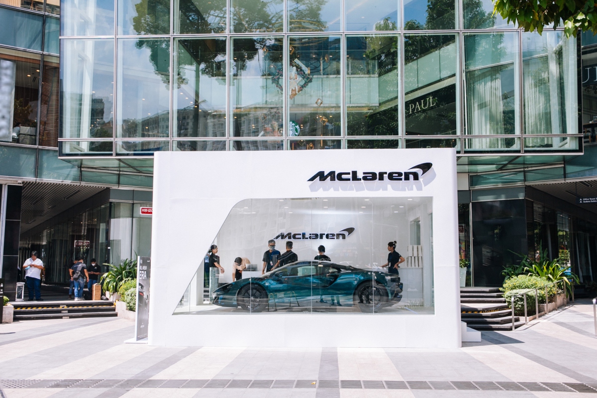 Siêu xe hybrid McLaren Artura giá gần 15 tỷ đồng trưng bày tại Việt Nam