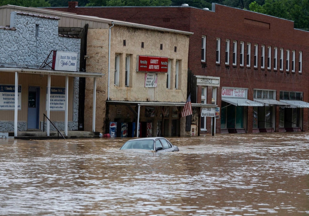 Ít nhất 25 người chết do lũ lụt ở Kentucky