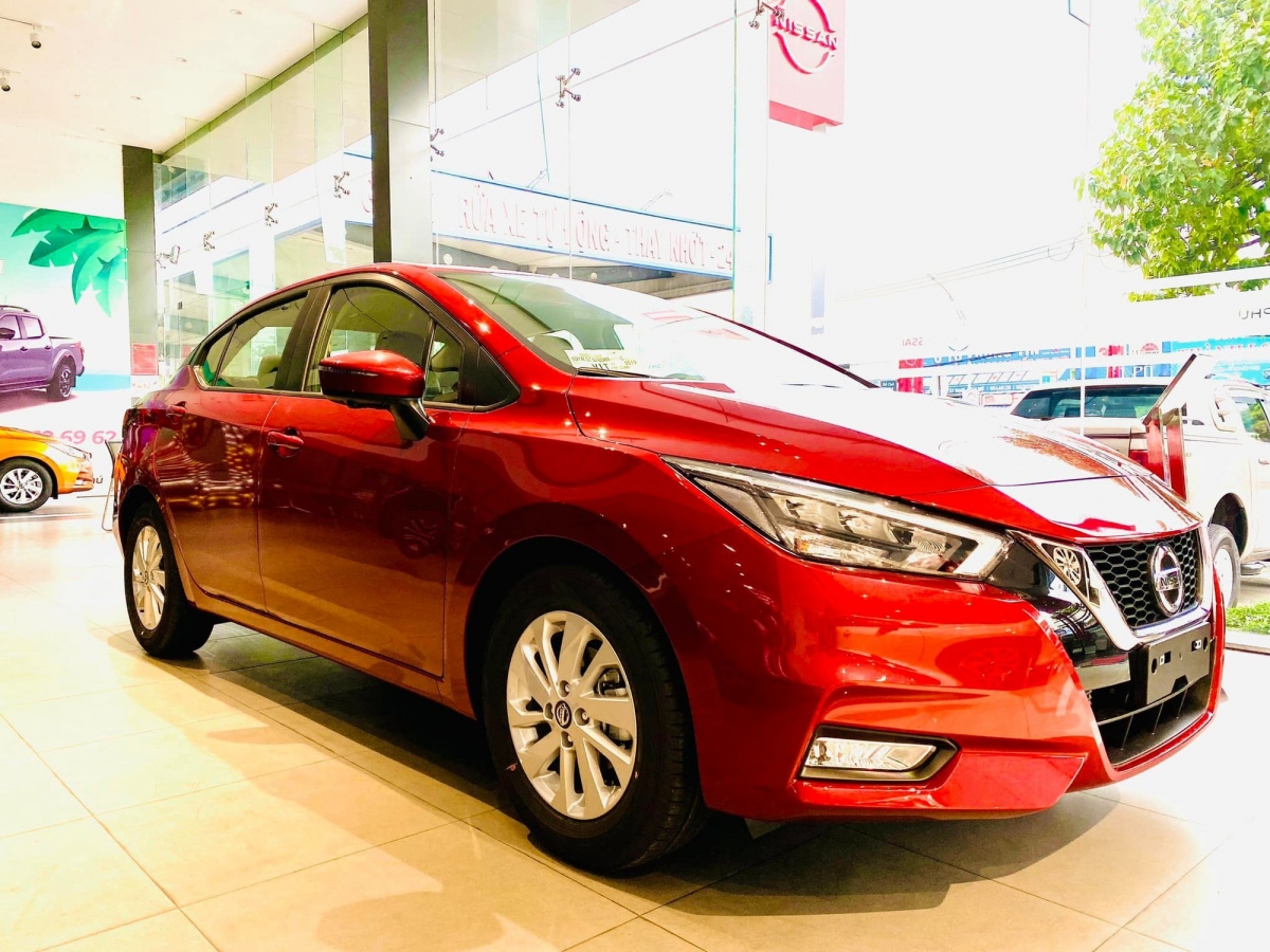 Nissan Almera 2022 về đại lý, giá bán tăng thêm 16 triệu đồng