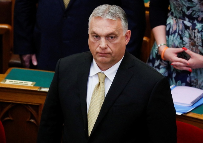 Thủ tướng Hungary: EU đang tự bắn vào lá phổi của mình