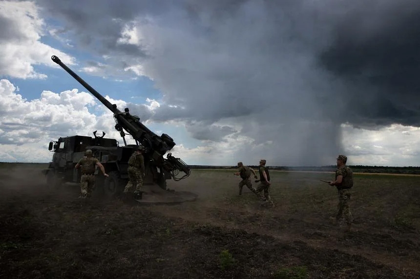 Cách Ukraine vận động phương Tây viện trợ thêm vũ khí