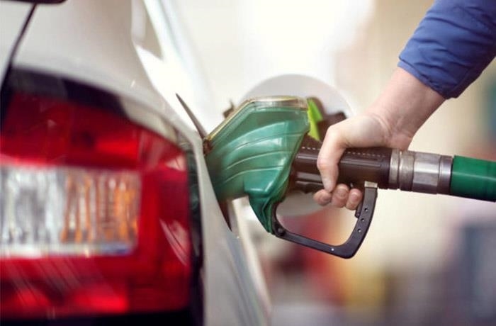 Giá xăng dầu thất thường, quỹ bình ổn "hết phép": Đến lúc bỏ?