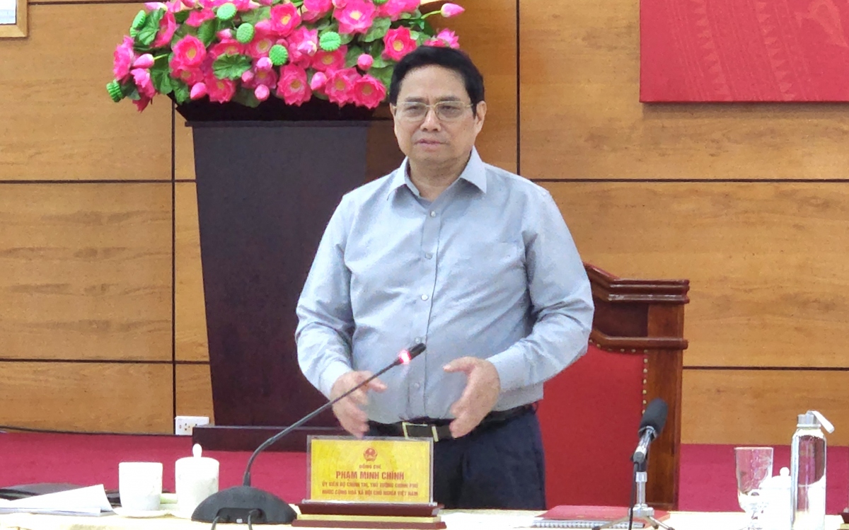 Thủ tướng làm việc với Ban Thường vụ Tỉnh ủy Lào Cai