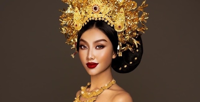 Hoa hậu Thùy Tiên hóa mỹ nhân Indonesia kiêu sa và quyền lực