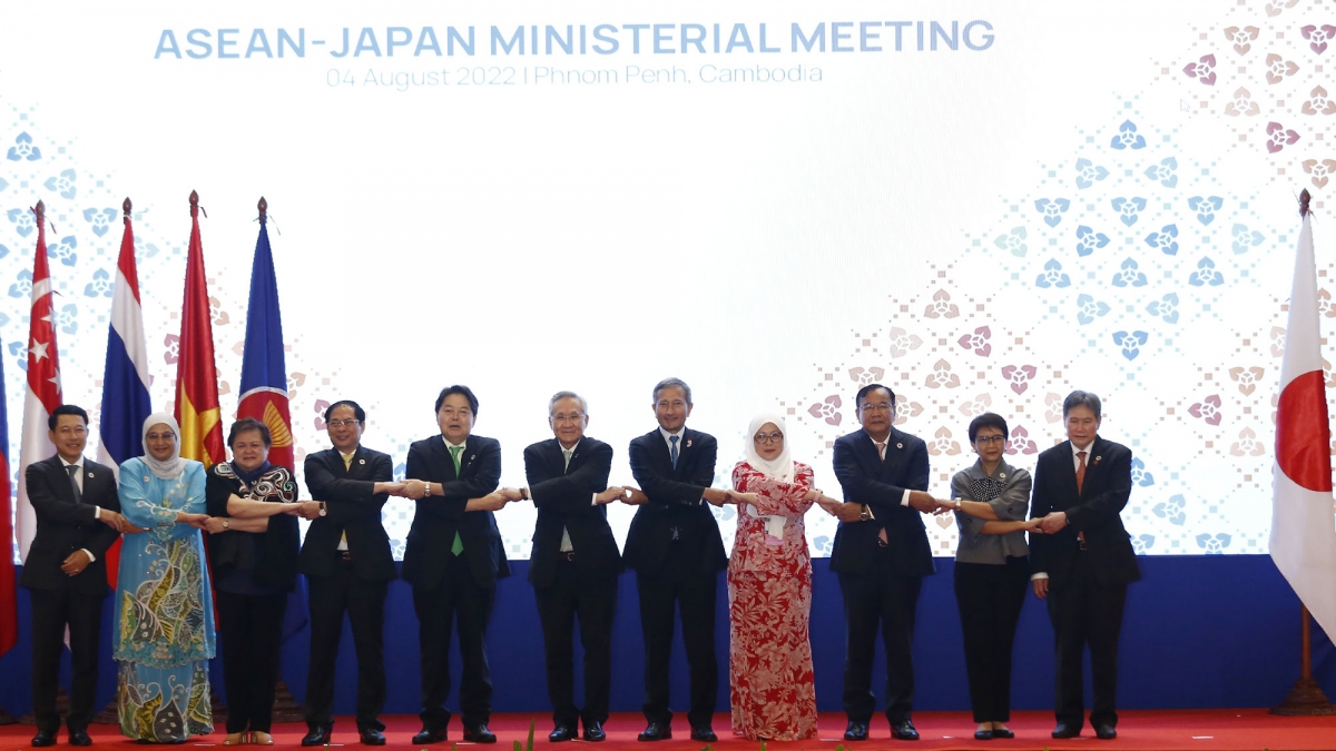 Bộ trưởng Ngoại giao ASEAN và đối tác: Trách nhiệm trong hợp tác
