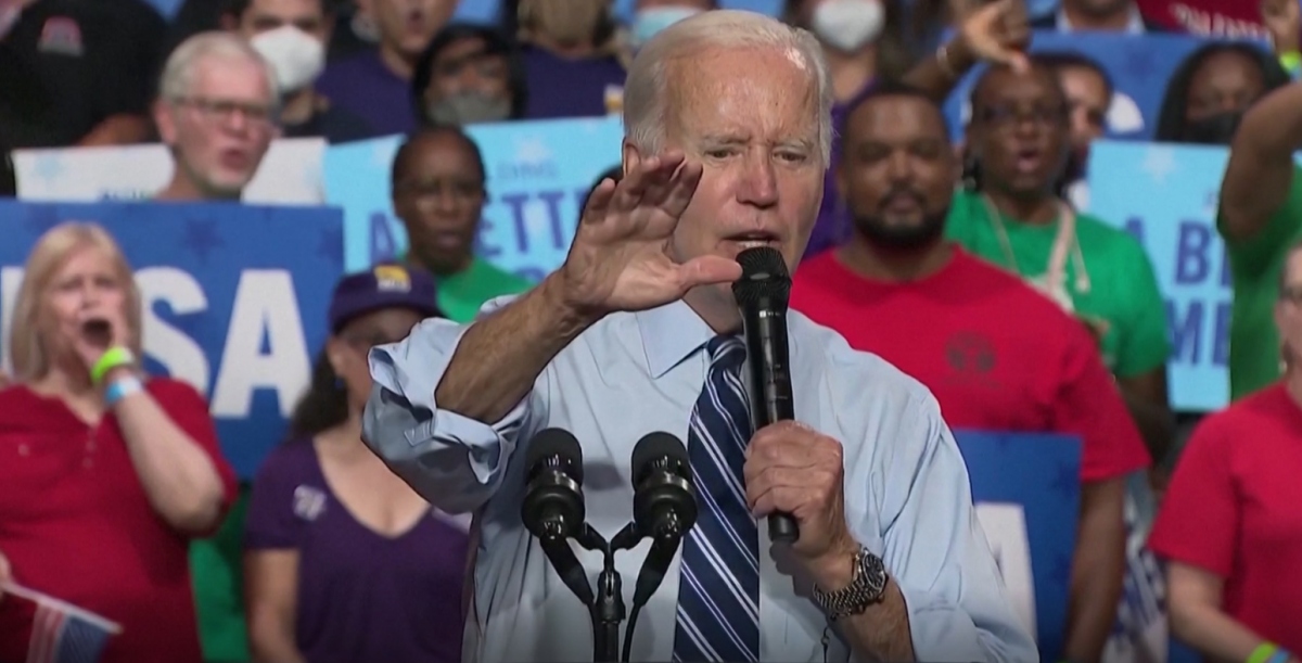 Người đàn ông cắt ngang bài phát biểu của Tổng thống Mỹ Biden