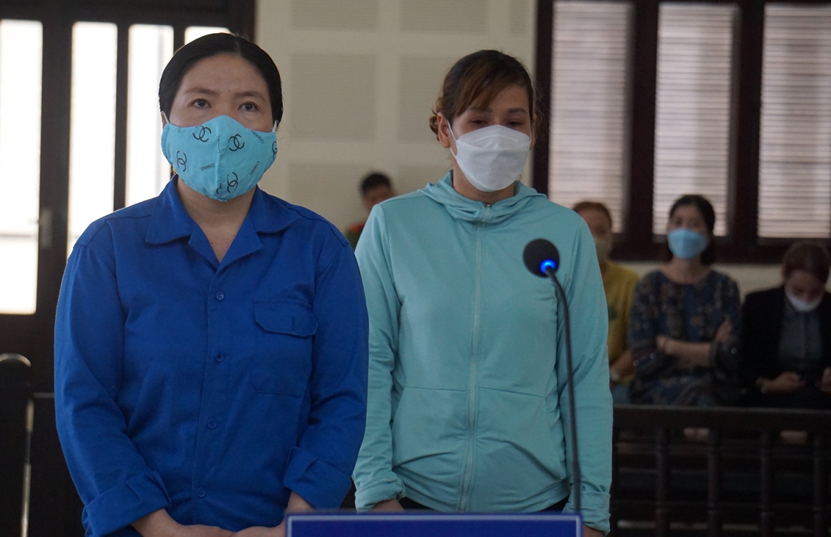 Nữ "đại gia" cầm cố 19 sổ đỏ của người dân ở Đà Nẵng hầu tòa