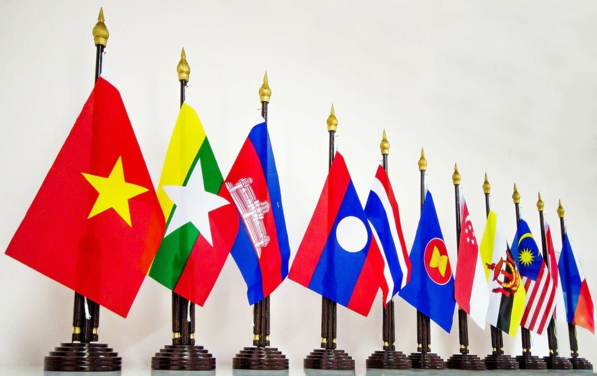 Cuộc họp SOM ASEAN trù bị cho Hội nghị Cấp cao ASEAN lần thứ 40, 41