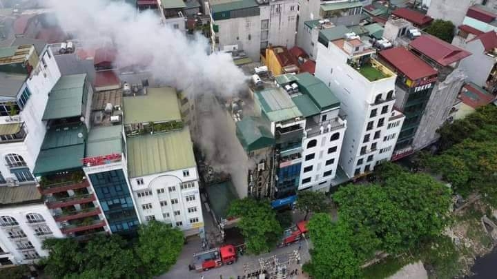 Chủ tịch nước chia buồn với gia đình 3 cảnh sát hy sinh trong vụ cháy ở Hà Nội