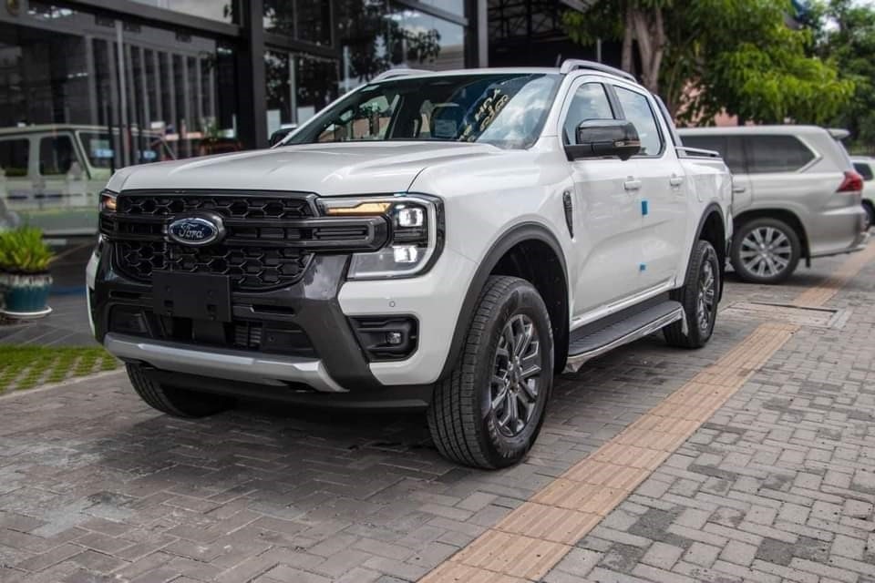 Chưa ra mắt chính thức, Ford Ranger thế hệ mới đã lộ giá từng phiên bản