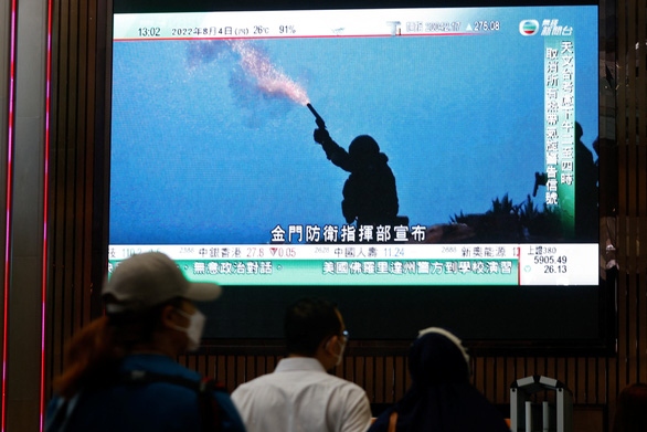 Nhật Bản lên án Trung Quốc phóng tên lửa